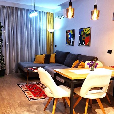 Central Luxury Apartment Tirana Exterior photo